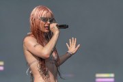 Pinkpop-Wet-Leg-5