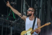 Pinkpop-White-Lies-15