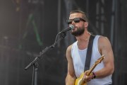 Pinkpop-White-Lies-22